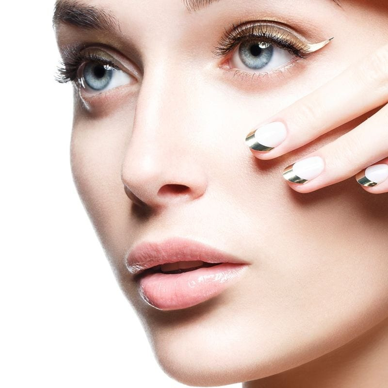 Hỗn hợp peel da không bong tróc tại nhà Swissline cell shock age intelligence resurfacing water